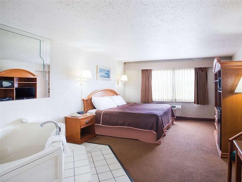 The Niagara Inn Niagara Falls Eksteriør billede