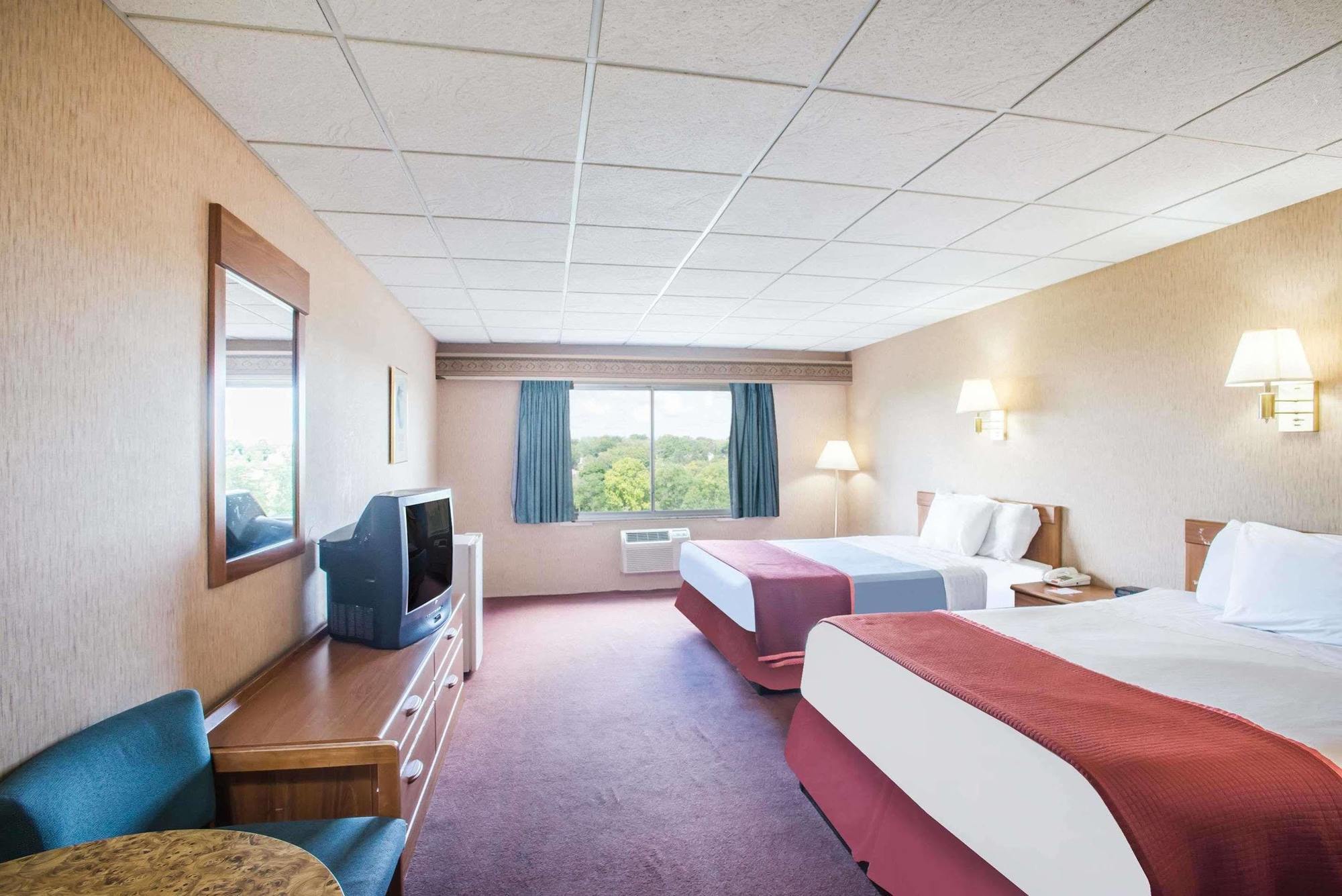 The Niagara Inn Niagara Falls Eksteriør billede